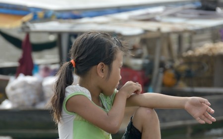 Niña vietnamita en el Mekong. abril 2011