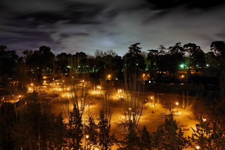Parque del Retiro en nochebuena. Madrid diciembre 2009