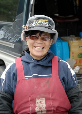 La vendedora de cadenas, Taiwan febrero 2014