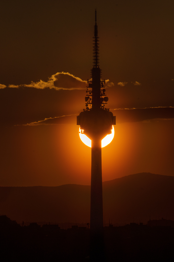 Sol y pirulí. Madrid, abril 2025