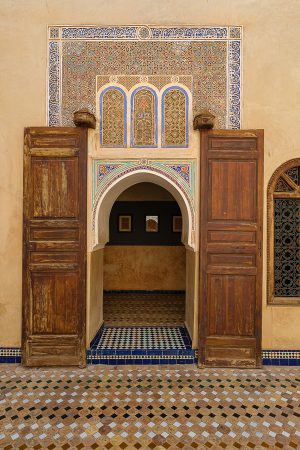 Puerta en el Palacio de la Bahía, Marrakech, abril 2025 