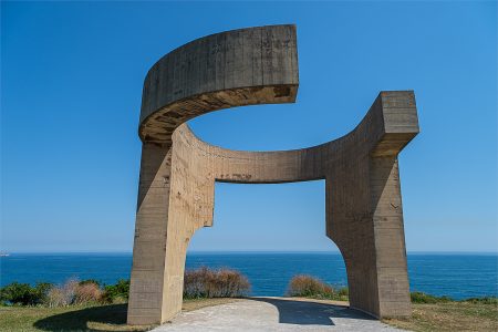 Elogio del horizonte, Gijón, julio 2026