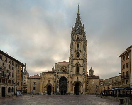 Catedral de Oviedo, julio 2026