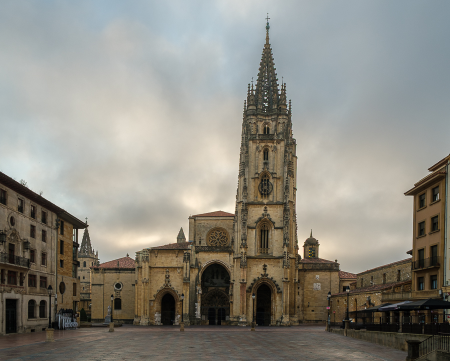 Catedral de Oviedo, julio 2026