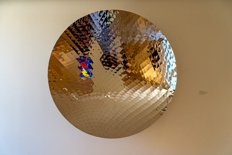 Anish Kapoor, Random Triangle Mirror , Centro de Arte Hortensia Herrero. Agosto 2026